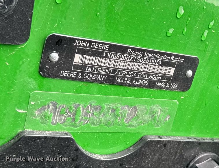 image for item YA0526 2025 John Deere 800R spreader