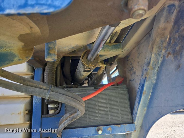 image for item YA0538 2006 Oxbo Korvan 3016 XL grape harvester