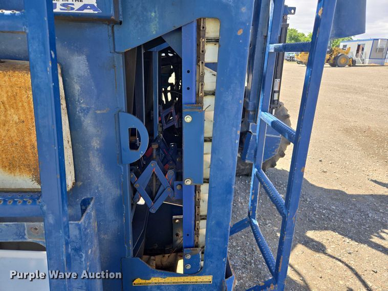 image for item YA0538 2006 Oxbo Korvan 3016 XL grape harvester