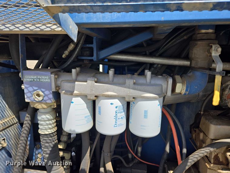 image for item YA0538 2006 Oxbo Korvan 3016 XL grape harvester