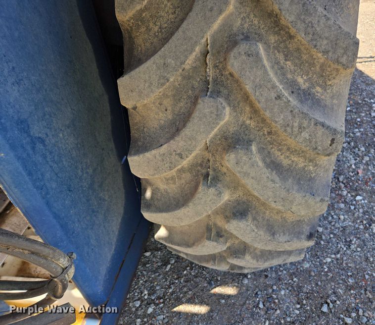 image for item YA0538 2006 Oxbo Korvan 3016 XL grape harvester