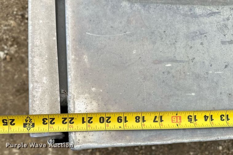 image for item DF8494 (2) toolboxes