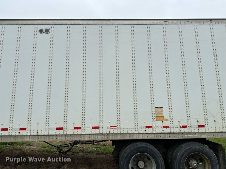 image for item DF8497 2009 Wabash dry van trailer