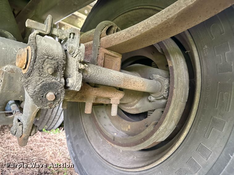 image for item DF8497 2009 Wabash dry van trailer