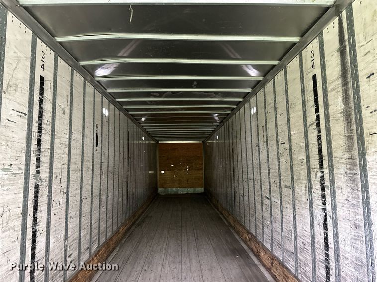 image for item DF8497 2009 Wabash dry van trailer