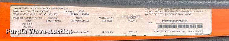 image for item DH9933 2009 Volvo VN semi truck