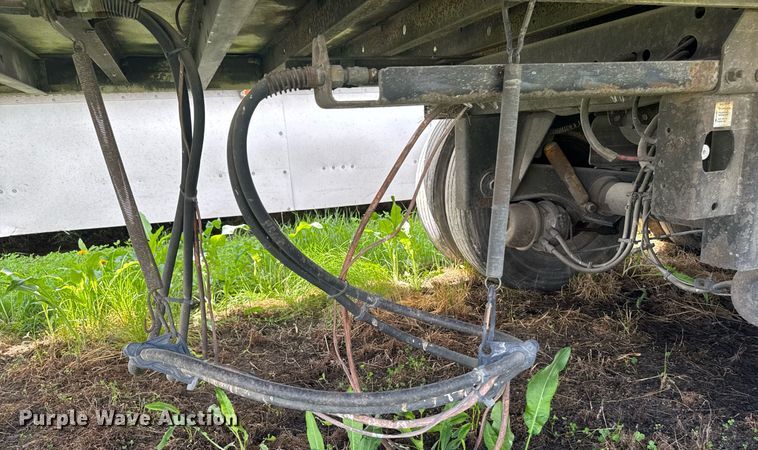 image for item DL7761 2006 Utility Trailer Manufacturer refrigerated van trailer