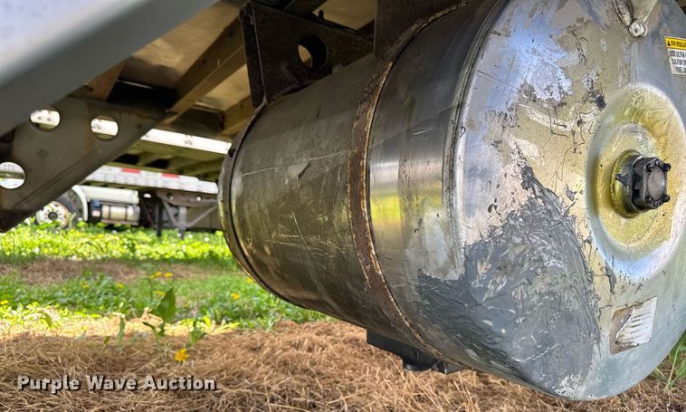 image for item DL7761 2006 Utility Trailer Manufacturer refrigerated van trailer