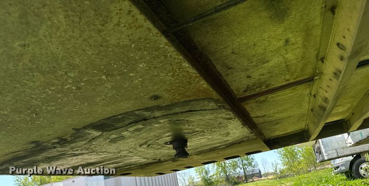 image for item DL7761 2006 Utility Trailer Manufacturer refrigerated van trailer