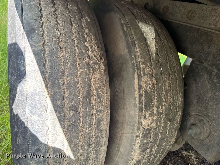 image for item DL7761 2006 Utility Trailer Manufacturer refrigerated van trailer