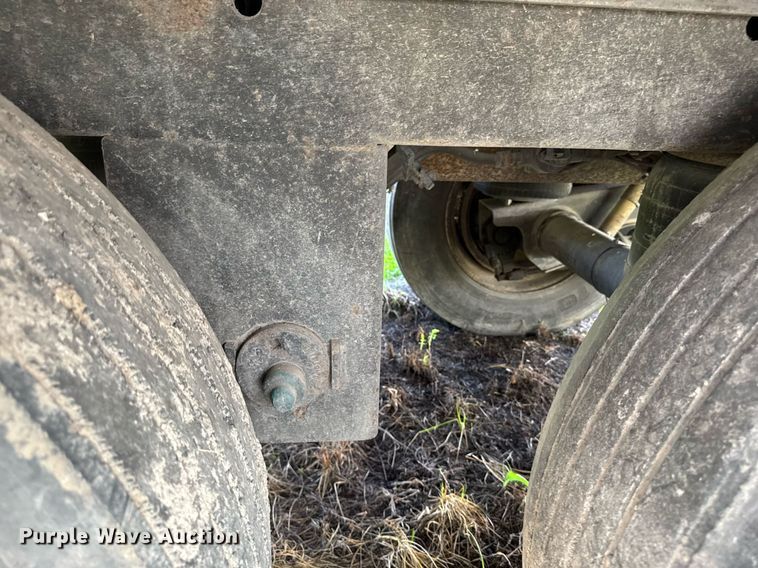 image for item DL7761 2006 Utility Trailer Manufacturer refrigerated van trailer