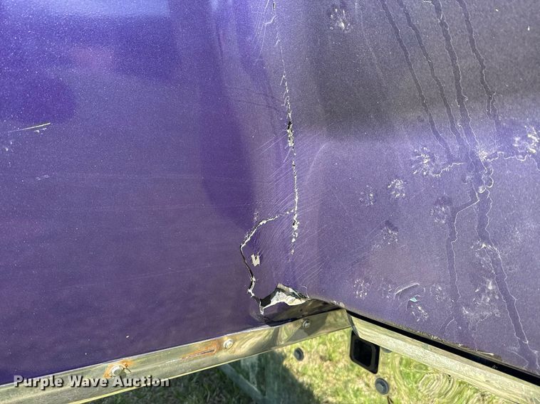 image for item DO0894 2006 Kenworth W900 semi truck