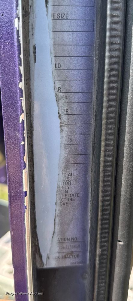 image for item DO0894 2006 Kenworth W900 semi truck