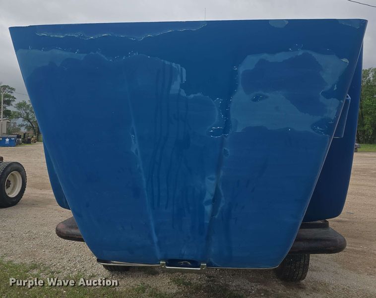 image for item DO7923 1999 Western Star 5900 semi truck