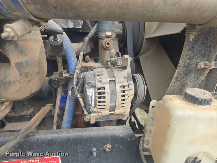 image for item DO7923 1999 Western Star 5900 semi truck