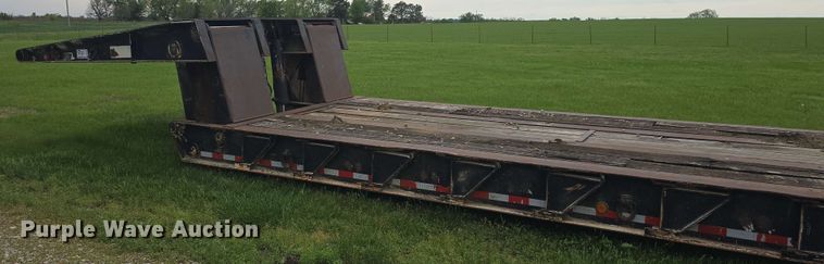 image for item DO7950 1982 Shoals Hercules 40DLBHR lowboy equipment trailer