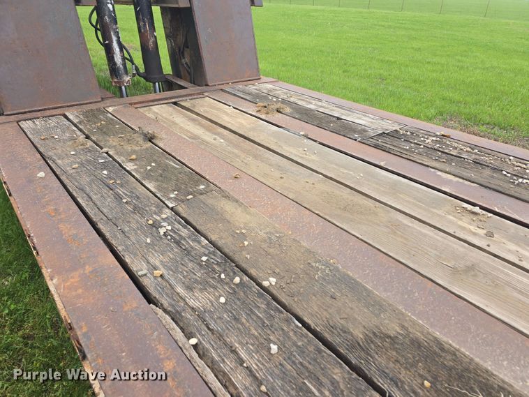 image for item DO7950 1982 Shoals Hercules 40DLBHR lowboy equipment trailer