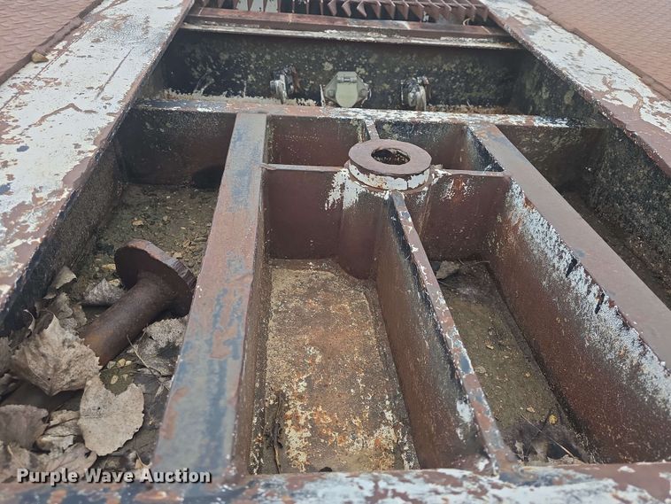 image for item DO7950 1982 Shoals Hercules 40DLBHR lowboy equipment trailer