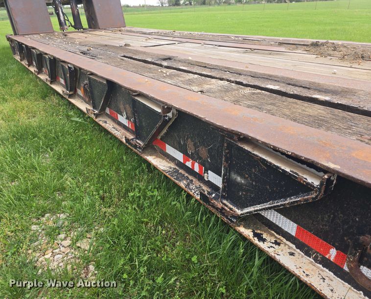image for item DO7950 1982 Shoals Hercules 40DLBHR lowboy equipment trailer