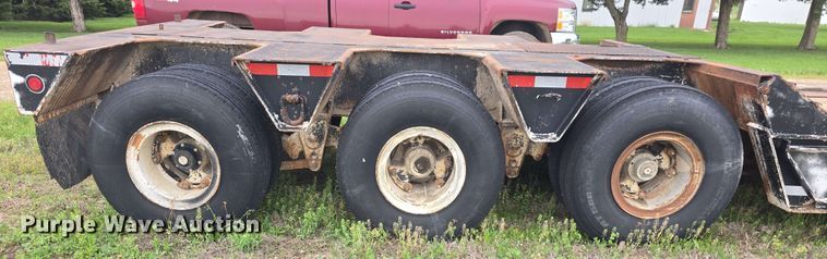 image for item DO7950 1982 Shoals Hercules 40DLBHR lowboy equipment trailer