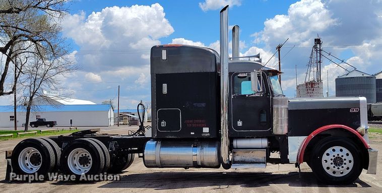 image for item DP4937 1998 Peterbilt 379 semi truck