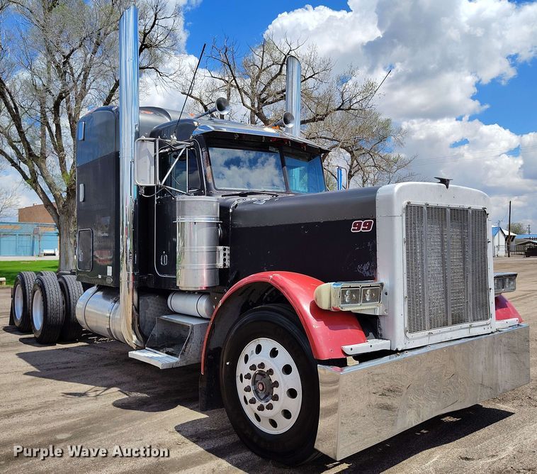 image for item DP4937 1998 Peterbilt 379 semi truck