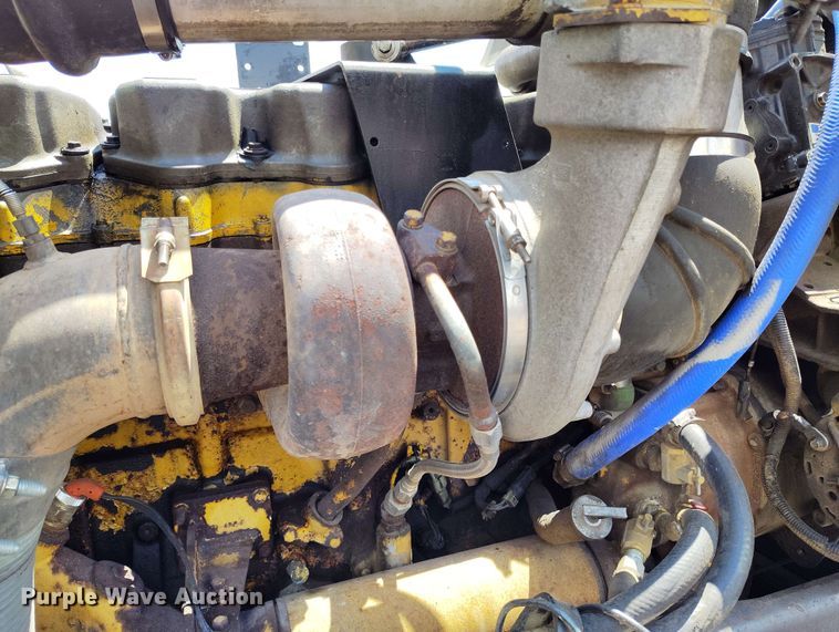 image for item DP4937 1998 Peterbilt 379 semi truck