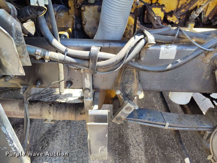 image for item DP4937 1998 Peterbilt 379 semi truck