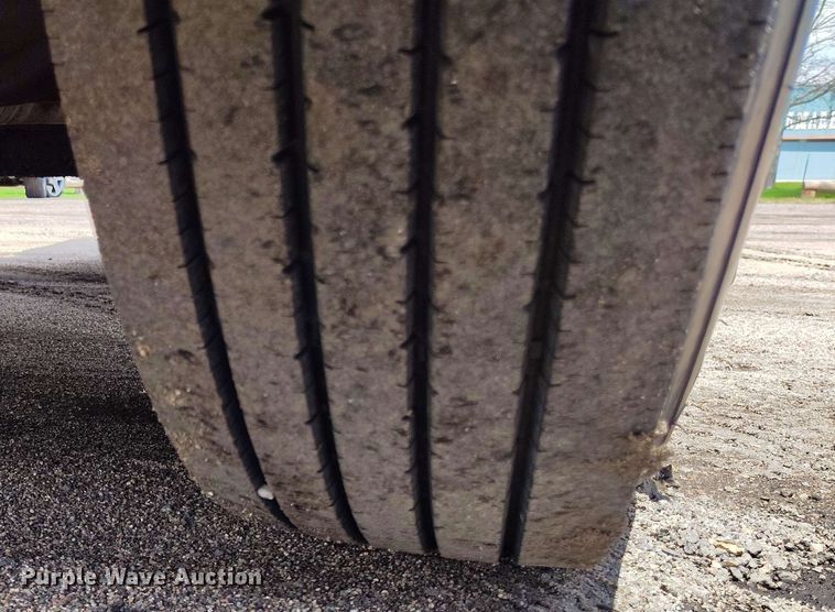 image for item DP4937 1998 Peterbilt 379 semi truck