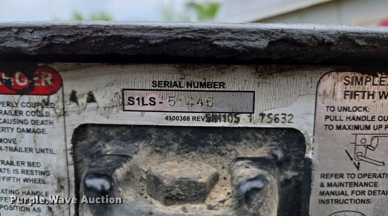 image for item DP6340 1996 Volvo semi truck