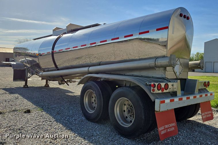 image for item DP6346 1994 Polar tank trailer