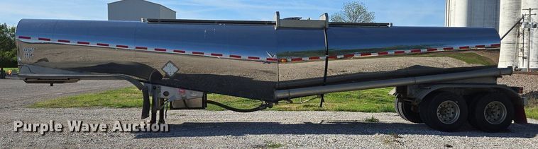 image for item DP6346 1994 Polar tank trailer