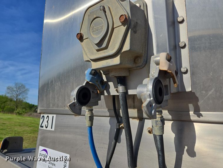 image for item DP6346 1994 Polar tank trailer