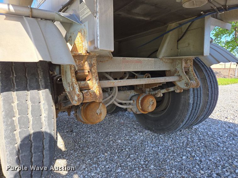 image for item DP6346 1994 Polar tank trailer