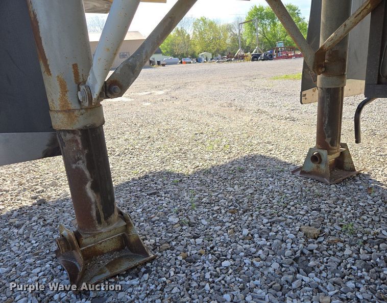 image for item DP6346 1994 Polar tank trailer