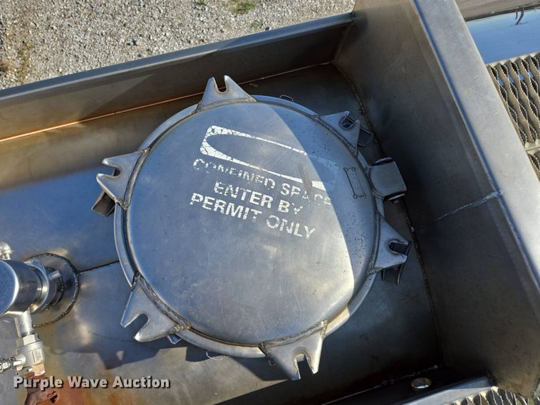 image for item DP6346 1994 Polar tank trailer