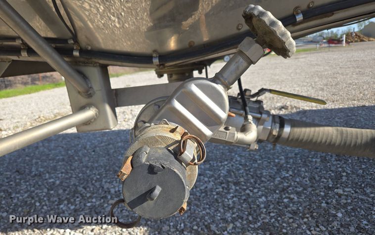 image for item DP6346 1994 Polar tank trailer