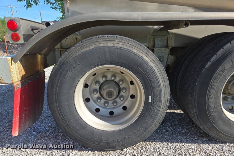 image for item DP6346 1994 Polar tank trailer