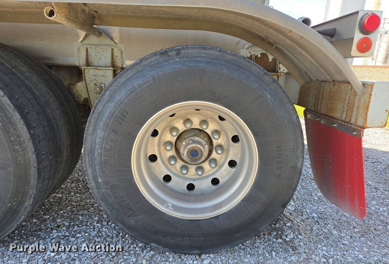 image for item DP6346 1994 Polar tank trailer