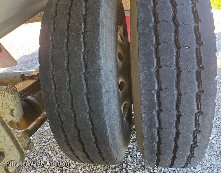 image for item DP6346 1994 Polar tank trailer