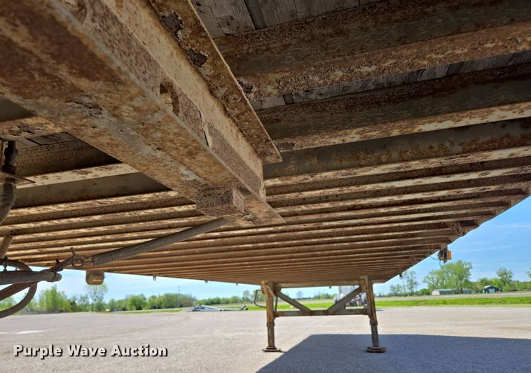 image for item DP6348 1986 Fruehauf FBX-F2-48 dry van trailer