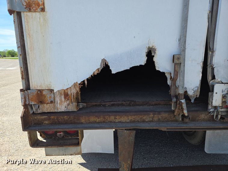 image for item DP6348 1986 Fruehauf FBX-F2-48 dry van trailer