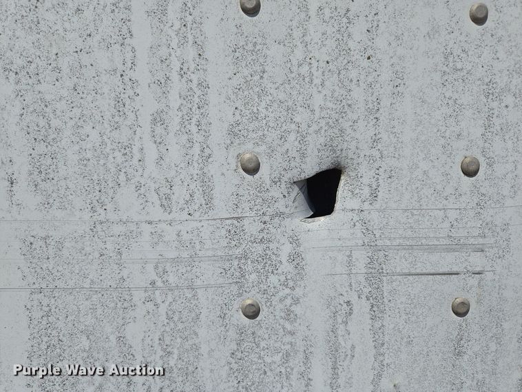 image for item DP6348 1986 Fruehauf FBX-F2-48 dry van trailer