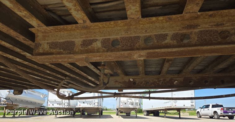 image for item DP6348 1986 Fruehauf FBX-F2-48 dry van trailer