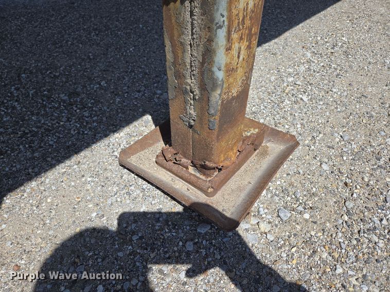 image for item DP6348 1986 Fruehauf FBX-F2-48 dry van trailer