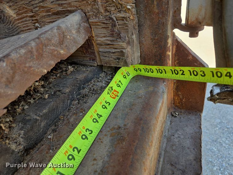 image for item DP6348 1986 Fruehauf FBX-F2-48 dry van trailer