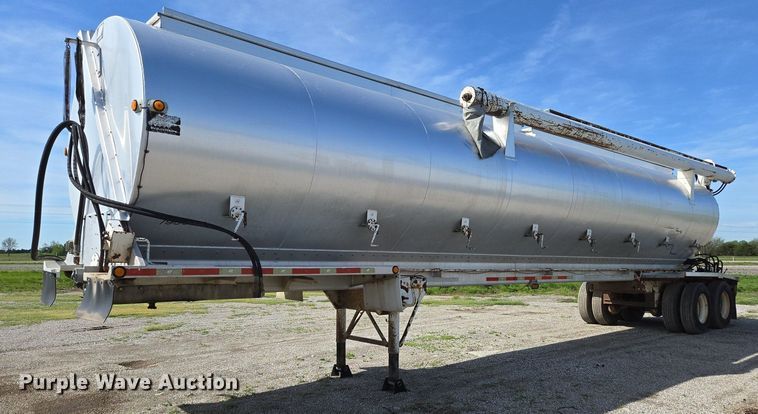 image for item DP6349 2006 Warren Manufacturing Inc. feed delivery trailer