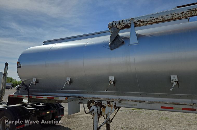 image for item DP6349 2006 Warren Manufacturing Inc. feed delivery trailer