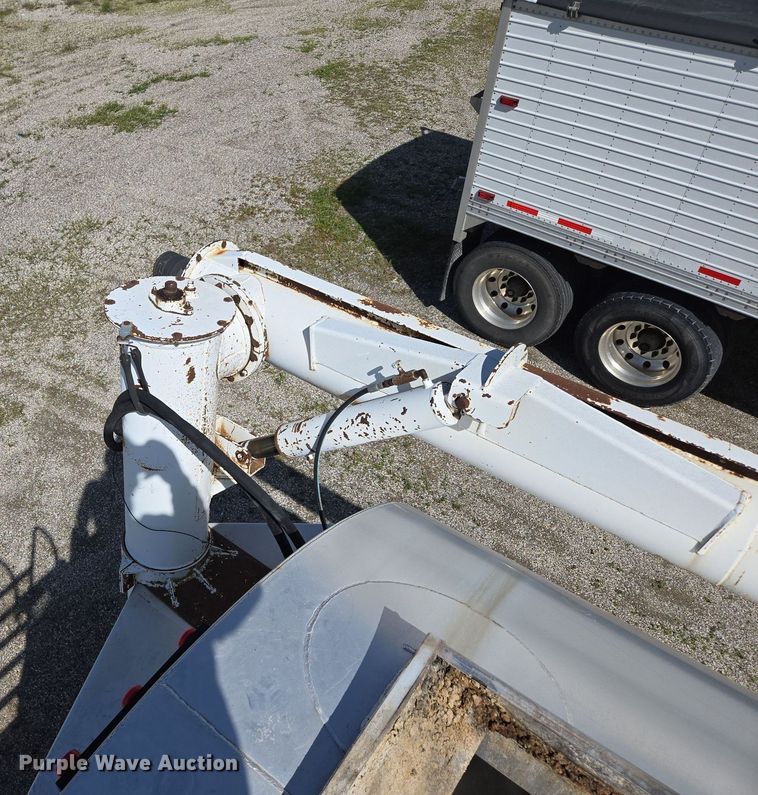 image for item DP6349 2006 Warren Manufacturing Inc. feed delivery trailer