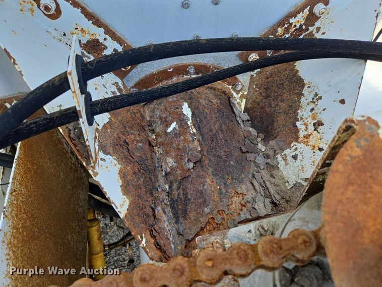 image for item DP6349 2006 Warren Manufacturing Inc. feed delivery trailer